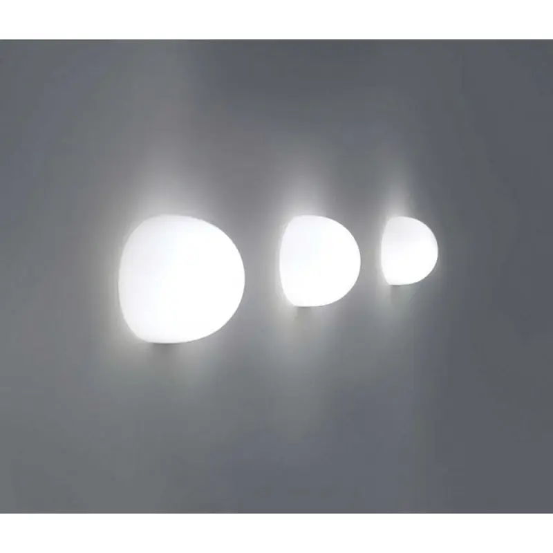 Flos Lampada da parete a luce diffusa Glo-Ball Wall finitura bianco Esclusivo
