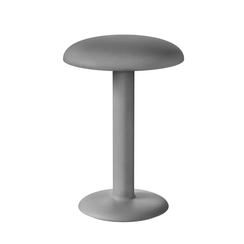 Flos Lampada da tavolo con batterie Gustave Hospitality in diverse finiture Novità