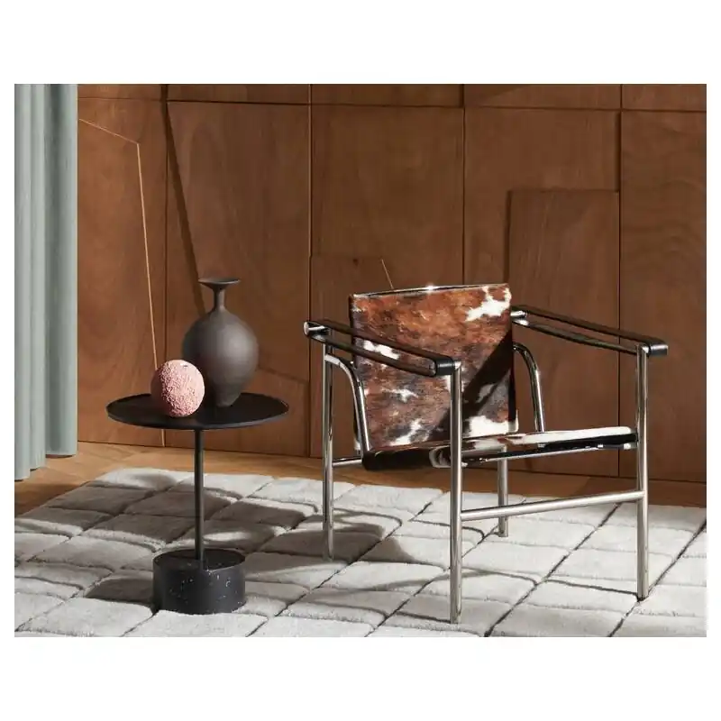 Must-Have Cassina Poltroncina 1 Fauteuil dossier basculant con struttura in metallo e seduta a scelta