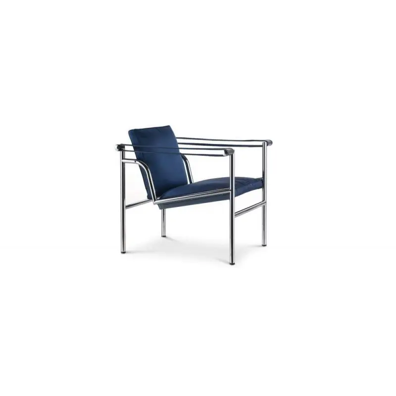 Cassina Poltroncina 1 Fauteuil dossier basculant, Villa Church con struttura in metallo e seduta a scelta Compra Online
