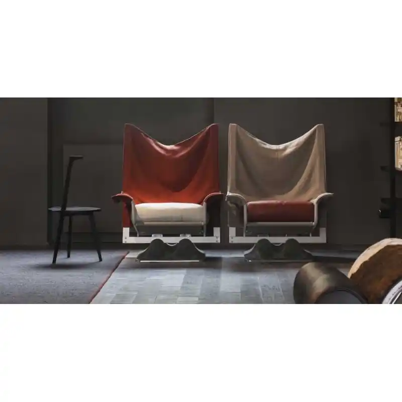 Cassina Poltrona Aeo con rivestimento a scelta Subito Disponibile
