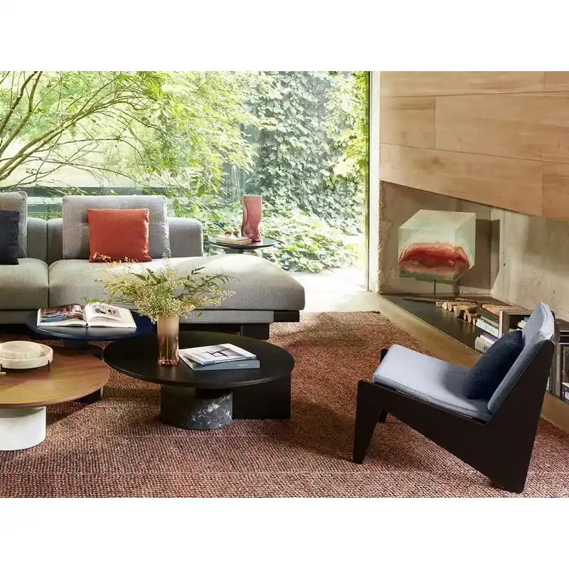 Popolare Cassina Poltrona Kangaroo con struttura in legno e seduta in paglia di Vienna