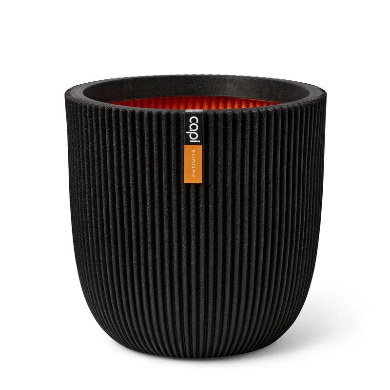 Capi Europe Vaso Planter Ball Groove Nero H54 D52 cm in PE riciclato Occasione Imperdibile