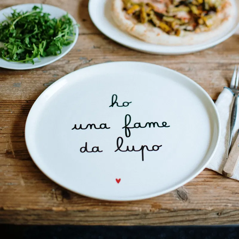 Must-Have Simple Day Piatto Ho Una Fame Da Lupo 31.5 cm