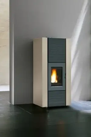 Ordina Subito Stufa ermetica a Pellet Ecofire Ad Acqua con top in ghisa e acciaio Avorio Palazzetti Martina Idro Lux 10