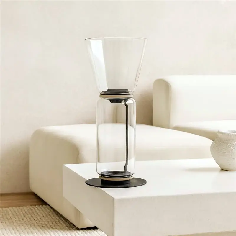 A Buon Prezzo Flos Noctambule Floor 1 Lampada a pavimento nero High Cylinder Cone Small Base F0265000