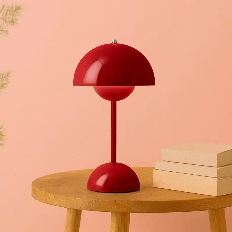 Popolare &Tradition Flowerpot VP9 Lampada ricaricabile da interno vermilion red