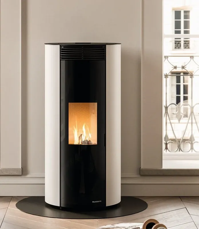 Occasione Stufa a pellet ermetica in acciaio bianco braciere autopulente Ecofire Emily 6 Palazzetti 805809402