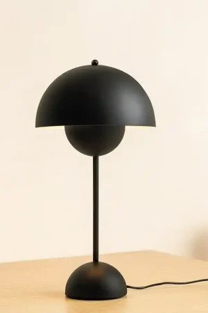 &Tradition Flowerpot VP3 Lampada da tavolo Matt Black Occasione Imperdibile